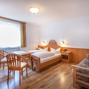Familien-Zimmer
